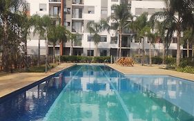 Apartamento confortável e com piscina em São Paulo